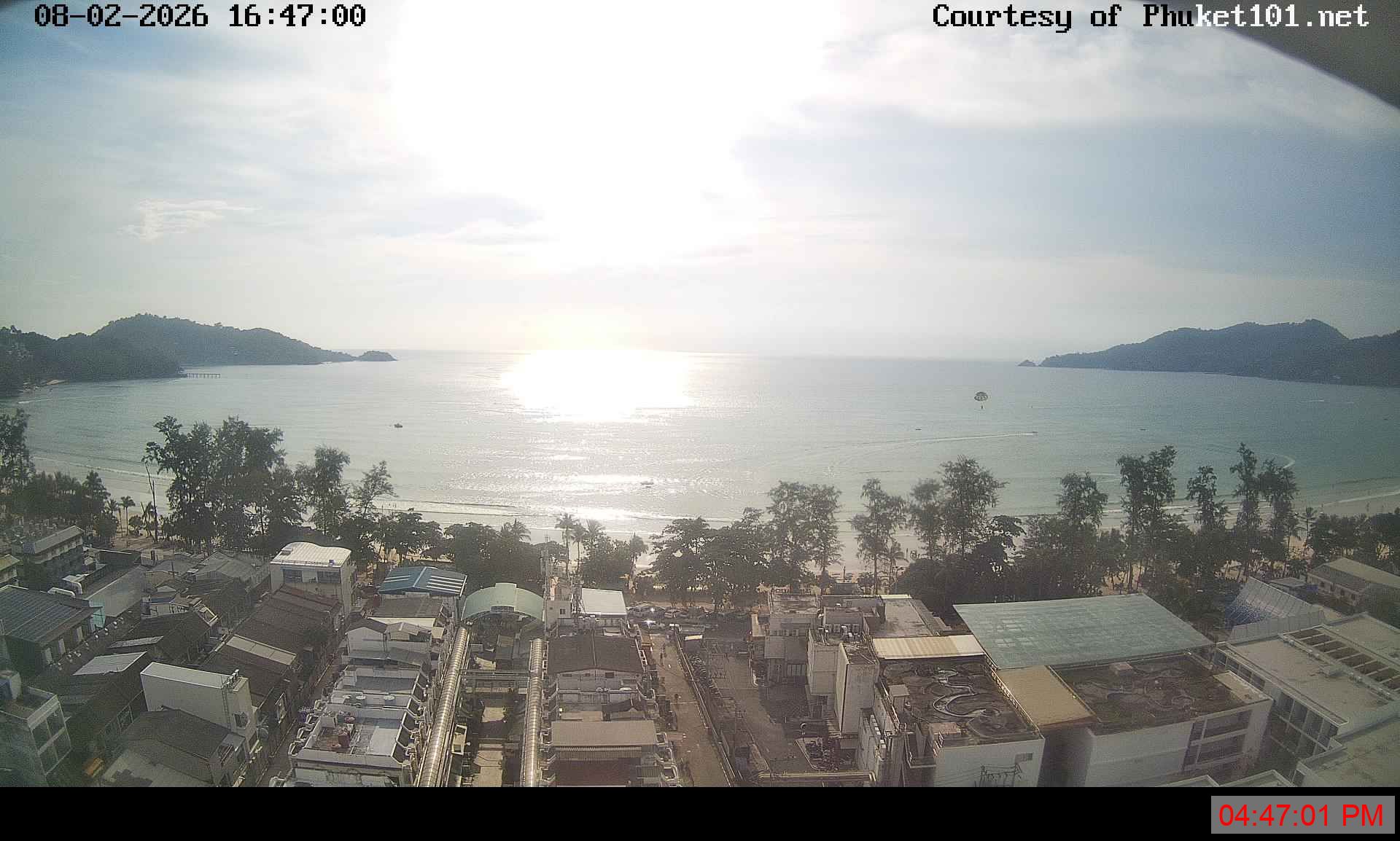 Loading Webcam Image...